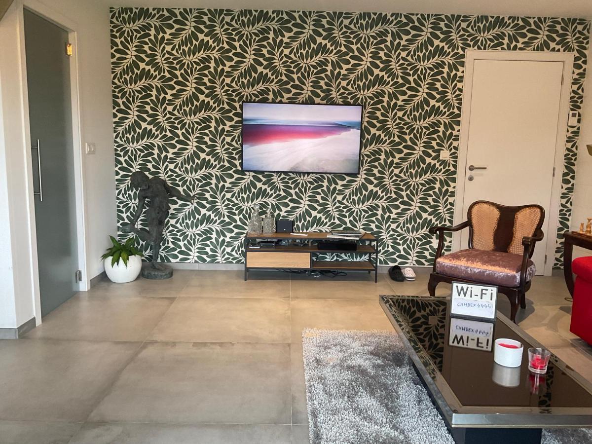 Lovely 1-Bedroom Appartement Le Joyau With Indoor Pool And Sauna Lasne ภายนอก รูปภาพ